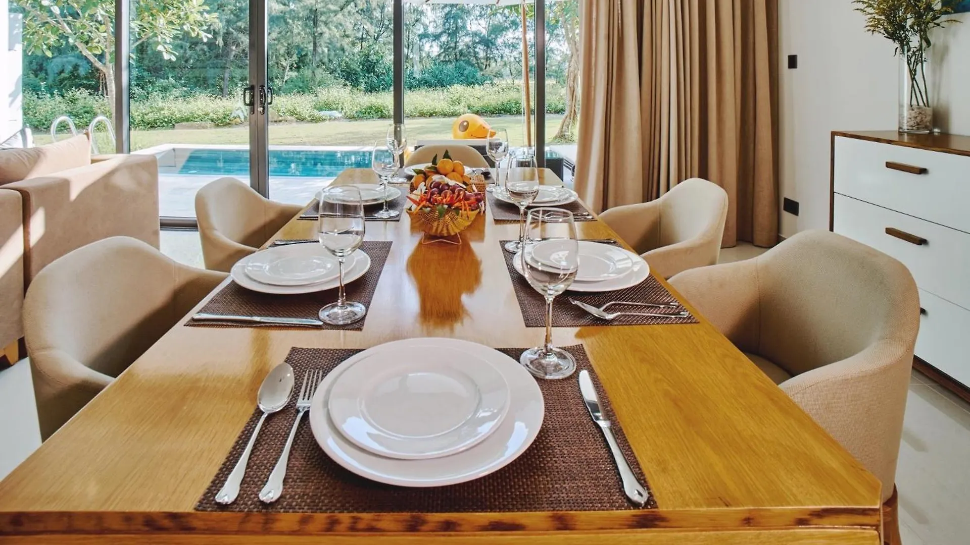 Clean & Quiet Villa - The Point Resort Da Nang Vietnam