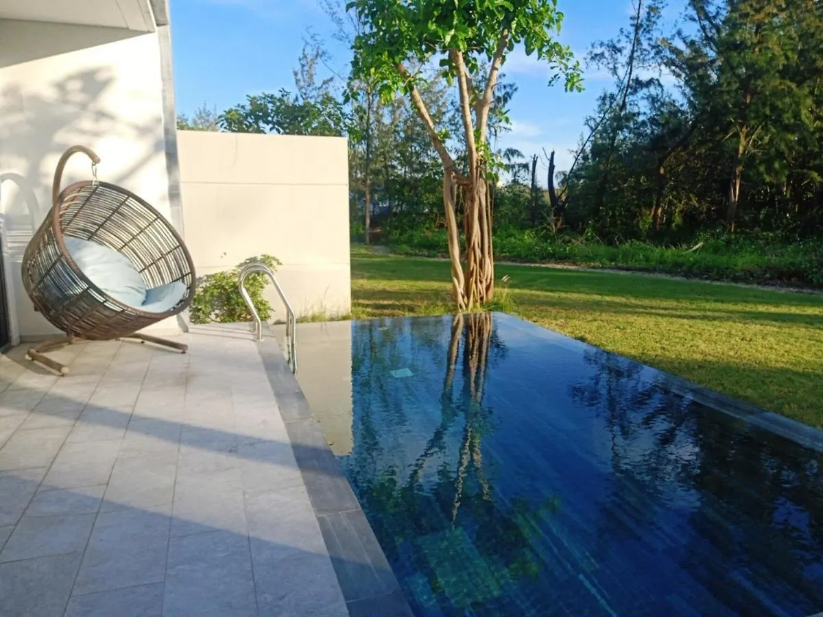 Clean & Quiet Villa - The Point Resort Da Nang